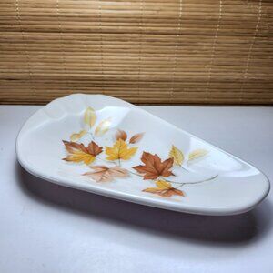 Vintage Melamine Ashtray Mid Century Kidney Shape Autumn Leaves Made in Canada